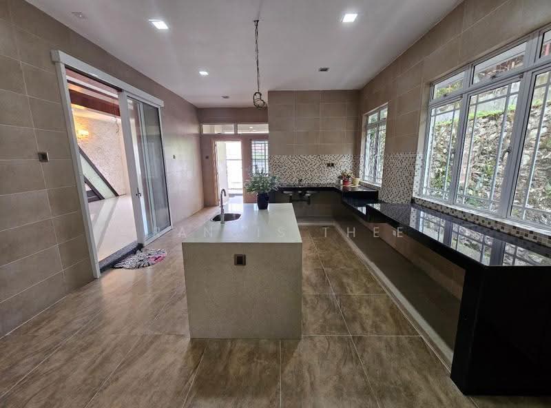 Bungalow House for Sale in Saujana Impian (Kajang) - Francis Thee - PropertyGuru.com.my