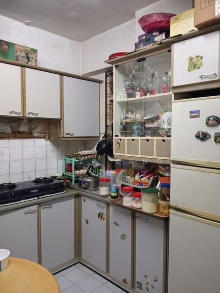 Pangsapuri untuk Dijual di Mahsuri Apartment - Kaze Kang - Kitchen - PropertyGuru.com.my