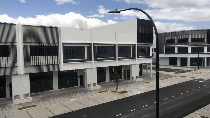 Shop / Office for Rent in Setia Alam (Selangor) - Charlotte Tee - Exterior - PropertyGuru.com.my