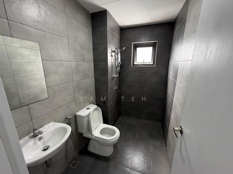 Service Residence for Rent at The Amber Residence @ TwentyFive.7 - Sam Teh - Bathroom - PropertyGuru.com.my