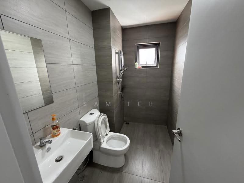 Service Residence for Rent at The Amber Residence @ TwentyFive.7 - Sam Teh - Bathroom - PropertyGuru.com.my