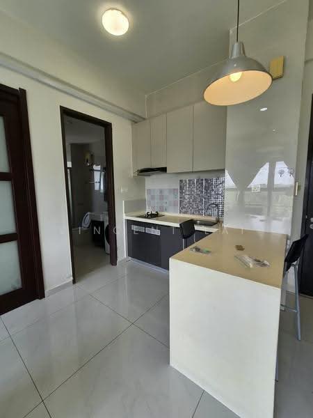 Kondominium untuk Disewa di Bay Point @ Country Garden Danga Bay - Vincent Lai - Kitchen - PropertyGuru.com.my