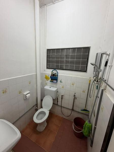 Rumah Teres 1-Tingkat untuk Dijual di Johor Bahru (Johor) - Phang Elainne - Bathroom - PropertyGuru.com.my