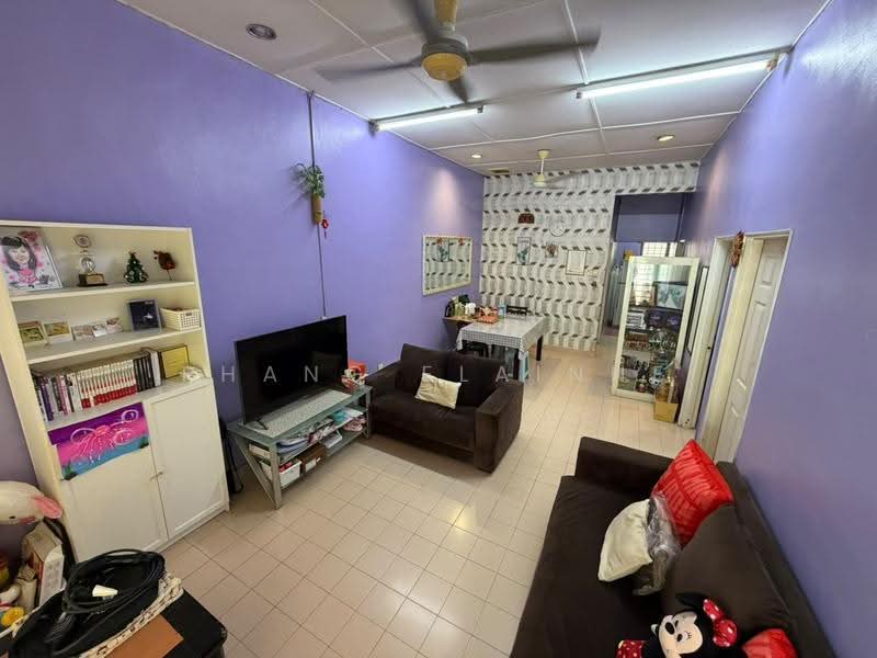 Rumah Teres 1-Tingkat untuk Dijual di Johor Bahru (Johor) - Phang Elainne - Living Room - PropertyGuru.com.my
