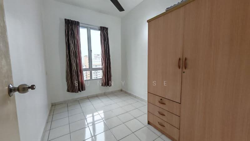 Condominium for Sale at Putra Place Condominium - Sunny Tse - Bedroom - PropertyGuru.com.my