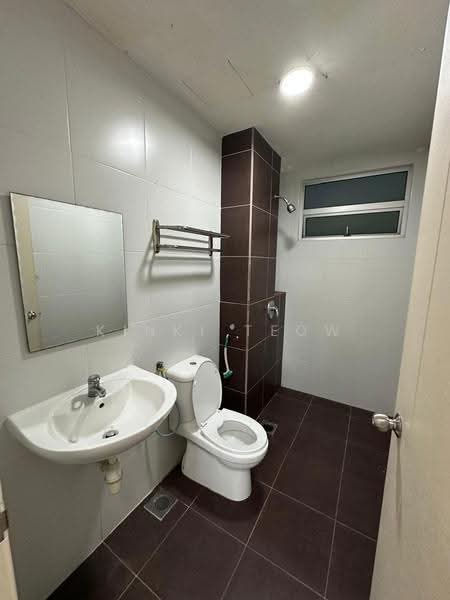 Condominium for Rent at Fairway Suites - Kinki Teow - Bathroom - PropertyGuru.com.my