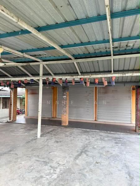 Shop / Office for Rent in Taman Perling (Perling) - Jannie Tan - Exterior - PropertyGuru.com.my
