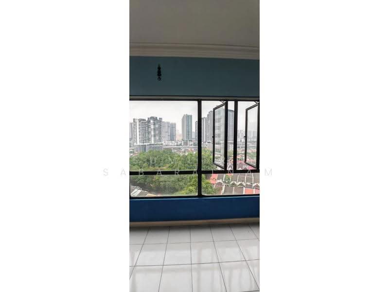 Kondominium untuk Dijual di Cameron Towers - Sumitra Sabaratnam - View - PropertyGuru.com.my