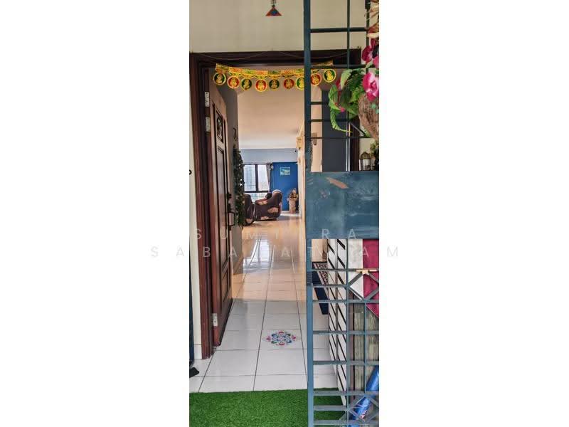 Kondominium untuk Dijual di Cameron Towers - Sumitra Sabaratnam - Living Room - PropertyGuru.com.my