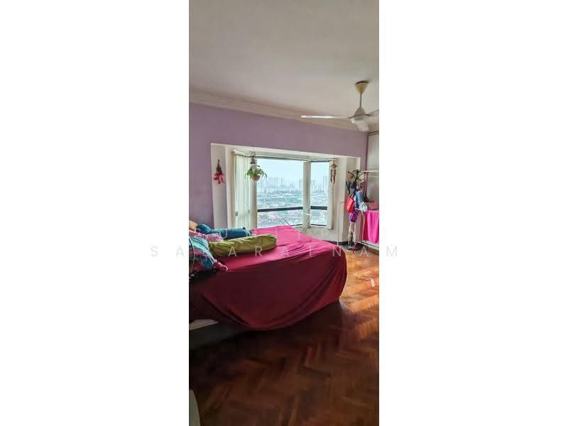 Kondominium untuk Dijual di Cameron Towers - Sumitra Sabaratnam - Bedroom - PropertyGuru.com.my