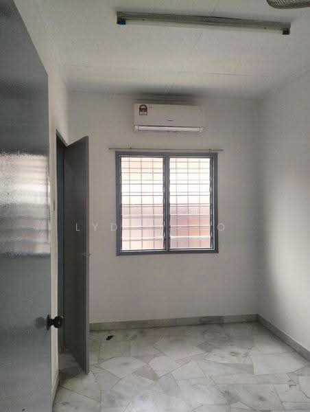1.5-storey Terraced House for Rent in Usj 2 (Subang Jaya) - Lydia Loo - Interior - PropertyGuru.com.my