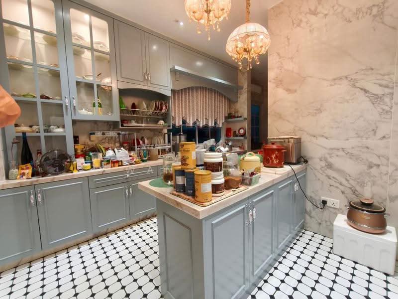 Cluster House for Sale in Taman Ekoflora (Johor Bahru) - Wan Ning - Kitchen - PropertyGuru.com.my