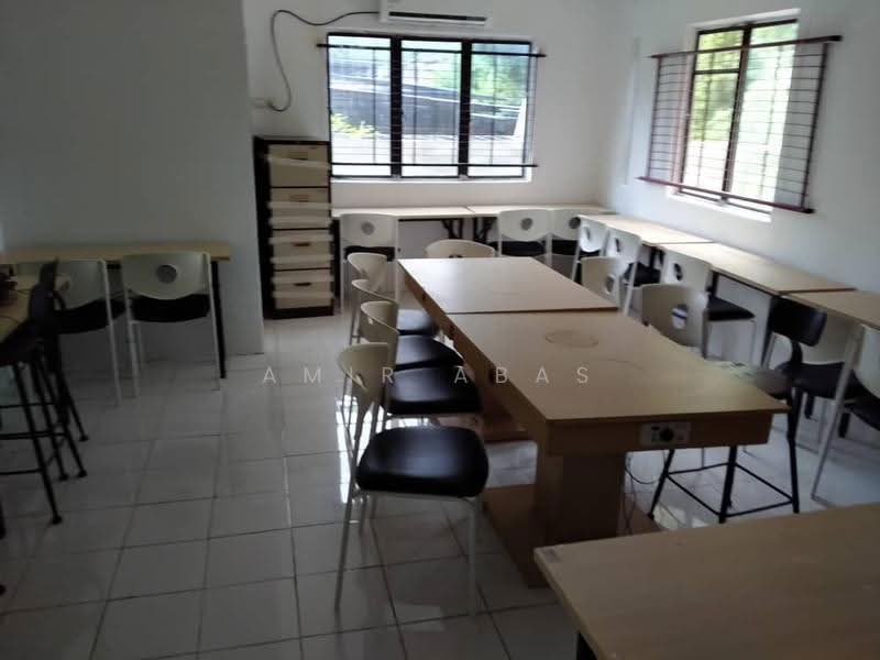 Commercial Bungalow for Rent in Kajang (Selangor) - Amir Abas - Study - PropertyGuru.com.my