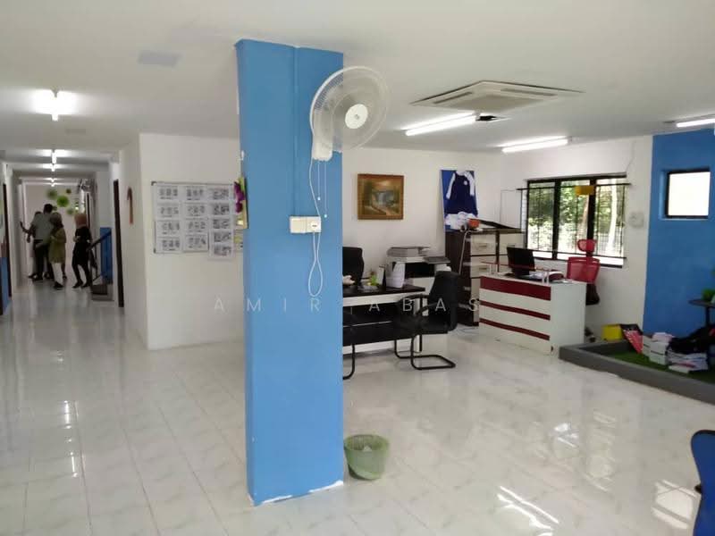 Commercial Bungalow for Rent in Kajang (Selangor) - Amir Abas - Interior - PropertyGuru.com.my