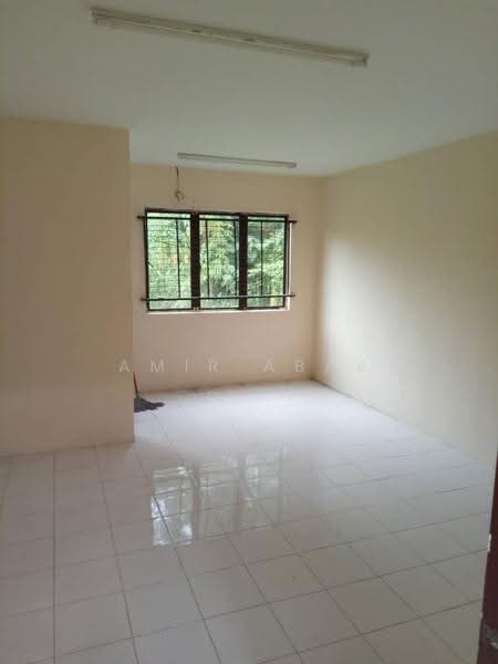 Commercial Bungalow for Rent in Kajang (Selangor) - Amir Abas - Interior - PropertyGuru.com.my