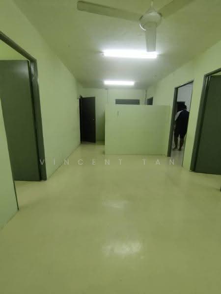 Flat for Rent at Seri Kembangan Apartment - Vincent Tan - Corridor - PropertyGuru.com.my