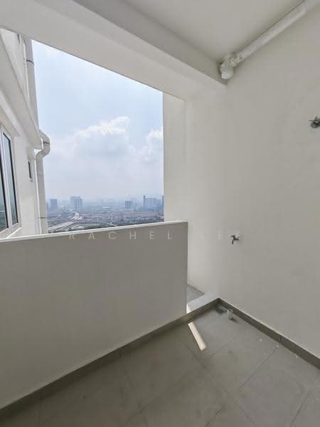 Condominium for Sale at d'Brightton - Rachel Lee - Balcony - PropertyGuru.com.my
