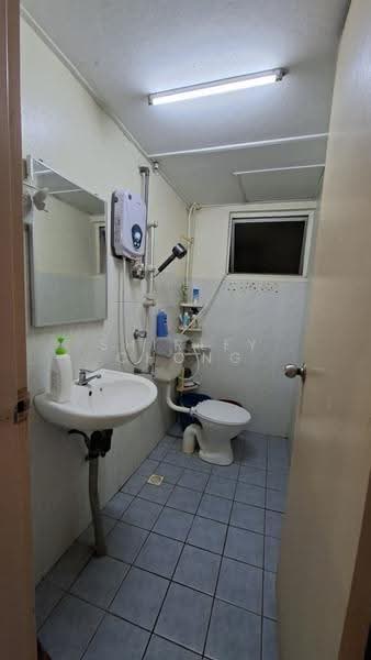 Apartment for Sale at Ramin Court - Shirley Chong - Bathroom - PropertyGuru.com.my