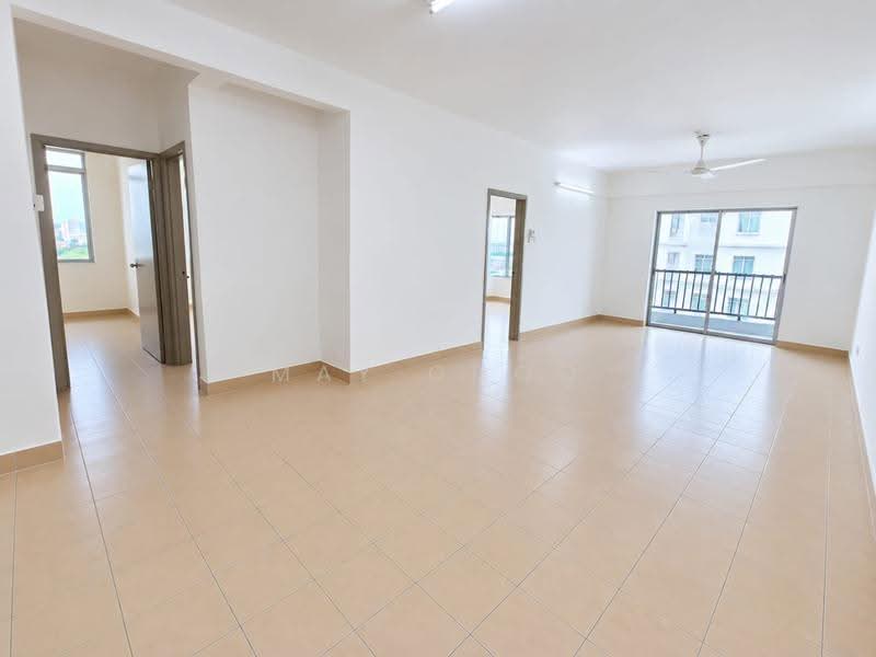 Kondominium untuk Disewa di Cassia Resort Condominium - May Choo - Living Room - PropertyGuru.com.my