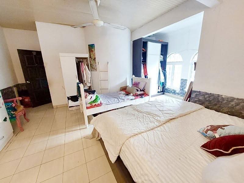 Bungalow House for Sale in Taman Melawati (Ulu Kelang) - NORFADILAH ZAINUDDIN - Bedroom - PropertyGuru.com.my