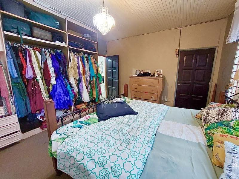 Bungalow House for Sale in Taman Melawati (Ulu Kelang) - NORFADILAH ZAINUDDIN - Bedroom - PropertyGuru.com.my