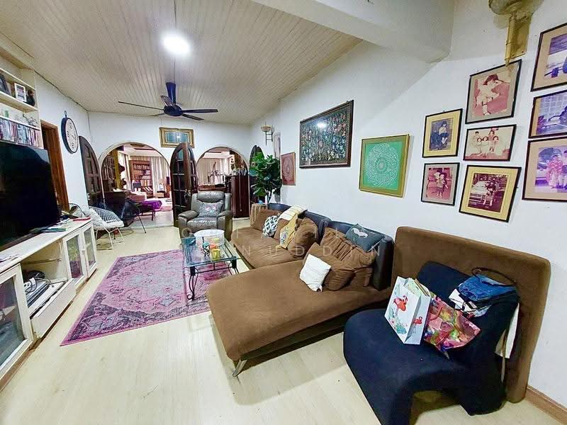 Bungalow House for Sale in Taman Melawati (Ulu Kelang) - NORFADILAH ZAINUDDIN - Living Room - PropertyGuru.com.my