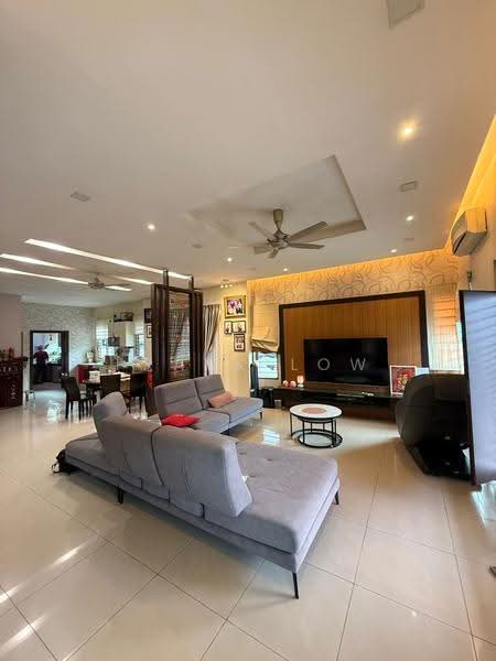 Link Bungalow for Sale in Taman Bukit Idaman (Selayang) - Frank Low - Living Room - PropertyGuru.com.my