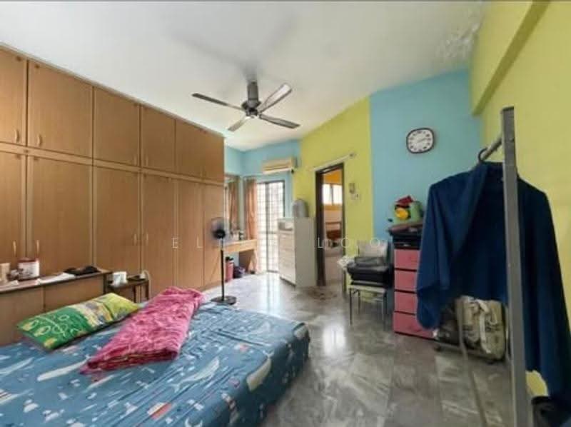 Kondominium untuk Dijual di Teratai Mewah Condominium - Eling Loo - Bedroom - PropertyGuru.com.my