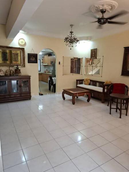 2-storey Terraced House for Rent in Bandar Mahkota Cheras (Cheras) - Kenny Lai - Living Room - PropertyGuru.com.my