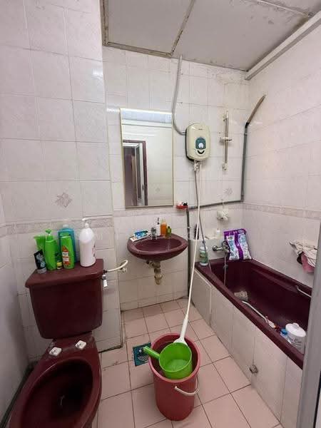 Apartment for Sale at Mewah View Luxurious Apartments - Smith Goh - Bathroom - PropertyGuru.com.my