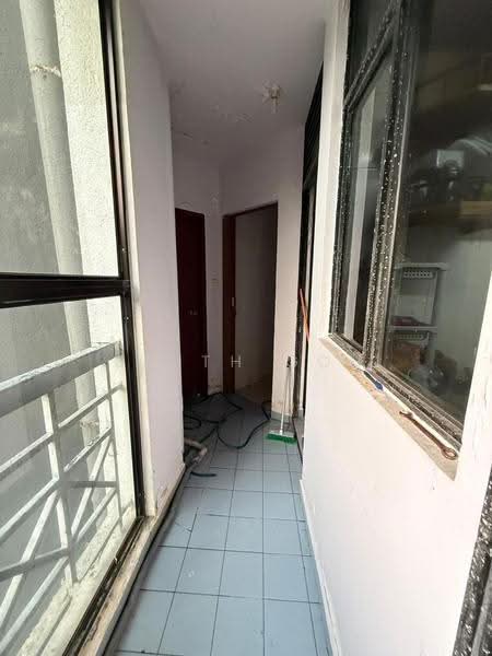 Apartment for Sale at Mewah View Luxurious Apartments - Smith Goh - Corridor - PropertyGuru.com.my