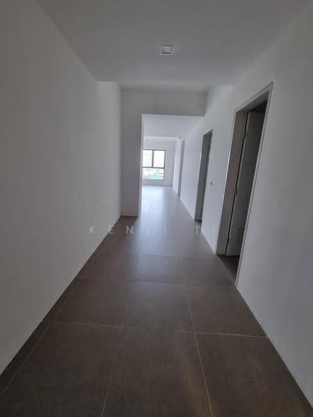 Kediaman Servis untuk Dijual di Suite Enesta - Kenji Ti - Corridor - PropertyGuru.com.my