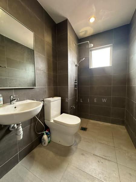 2-storey Terraced House for Sale in Seksyen 6 (Kota Damansara) - Victor Liew - Bathroom - PropertyGuru.com.my