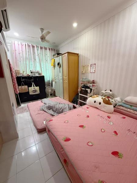 2-storey Terraced House for Sale in Taman Seri Orkid (Skudai) - Fion Tai - Bedroom - PropertyGuru.com.my