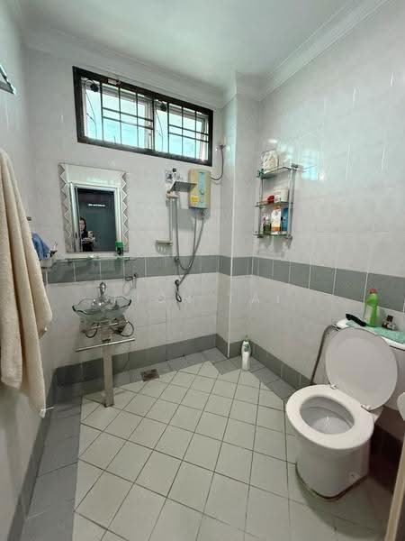 2-storey Terraced House for Sale in Taman Seri Orkid (Skudai) - Fion Tai - Bathroom - PropertyGuru.com.my
