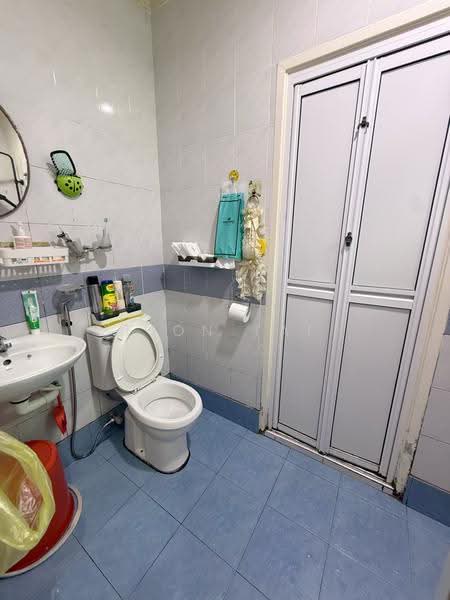 2-storey Terraced House for Sale in Taman Seri Orkid (Skudai) - Fion Tai - Bathroom - PropertyGuru.com.my