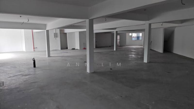 Shop for Rent in Taman Perindustrian Merdeka (Batu Berendam) - Ann Lim - Interior - PropertyGuru.com.my