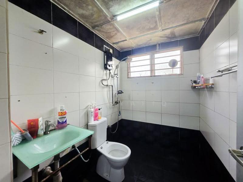 Kondominium untuk Dijual di Kemensah Heights - Zul Syafiq - Bathroom - PropertyGuru.com.my