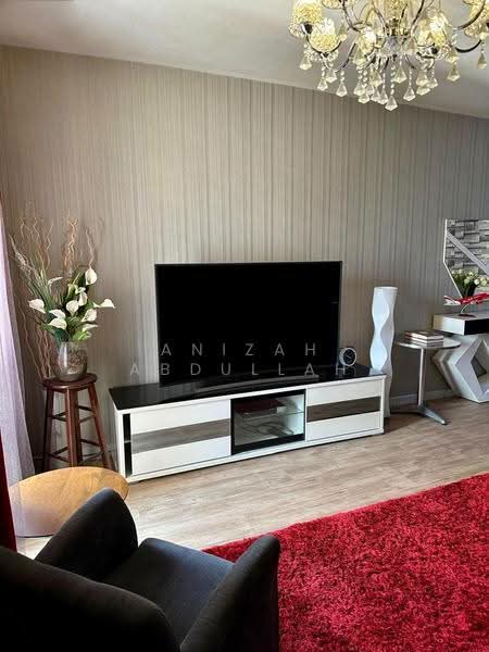 Pangsapuri untuk Dijual di Pangsapuri Mawar Sari - Anizah Abdullah - Living Room - PropertyGuru.com.my