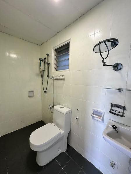 Kondominium untuk Dijual di Menara Menjalara - Kenji Ti - Bathroom - PropertyGuru.com.my