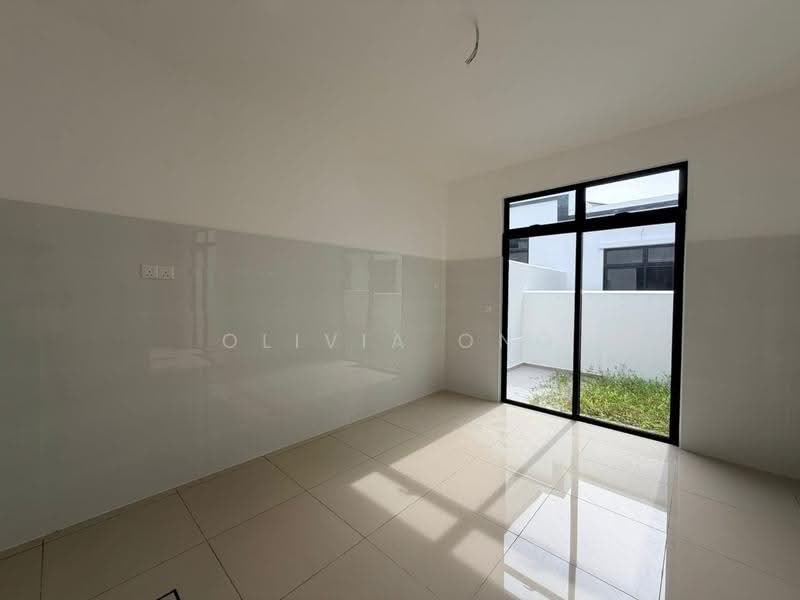 Rumah Kluster untuk Dijual di Taman Iskandar (Johor Bahru) - Olivia Ong - PropertyGuru.com.my