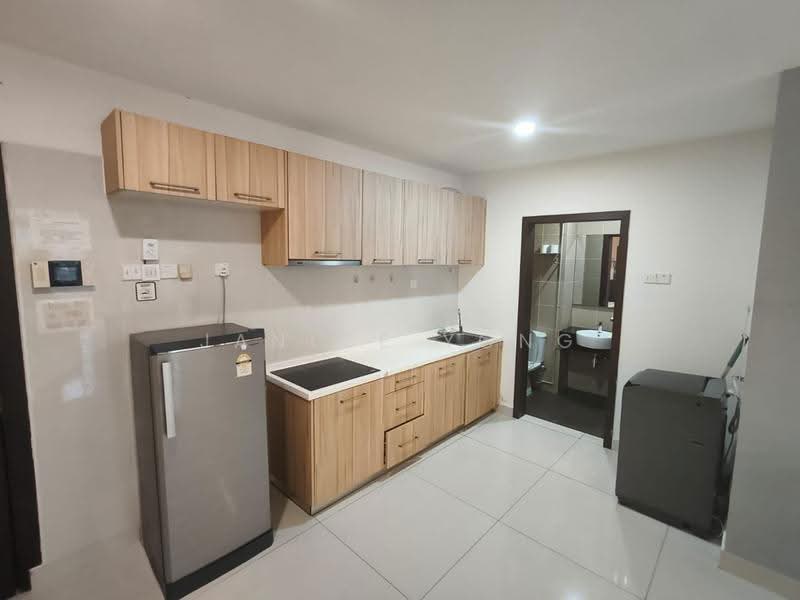Condominium for Rent at KSL D'Esplanade Residence - Janice Yong - Kitchen - PropertyGuru.com.my