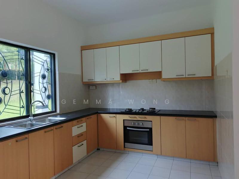 Rumah Banglo untuk Dijual di Leisure Farm (Gelang Patah) - Gemma Wong - Kitchen - PropertyGuru.com.my