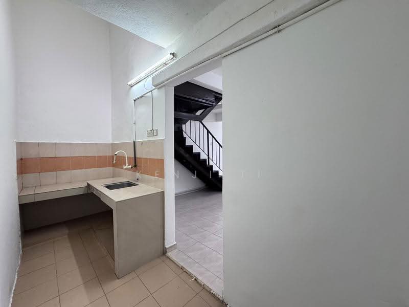 2-storey Terraced House for Sale in Taman Sri Sinar (Segambut) - Kenji Ti - Interior - PropertyGuru.com.my