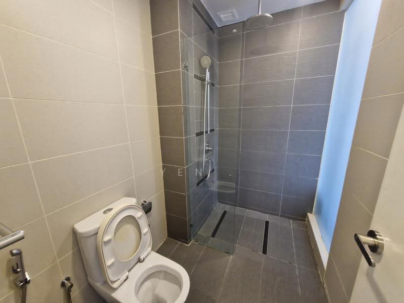 Service Residence for Rent at Tropicana Avenue - Yen . - Bathroom - PropertyGuru.com.my