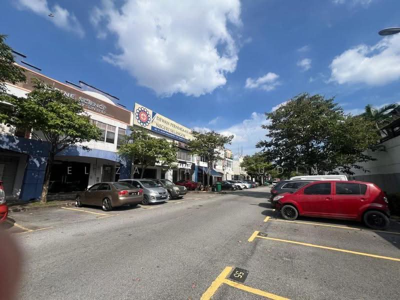 Shop / Office for Rent in Seksyen 13 (Shah Alam) - Eliza Jamaludin - Exterior - PropertyGuru.com.my
