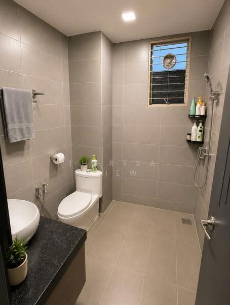 Kediaman Servis untuk Dijual di Subang Olives Residence - Theresa Chew - Bathroom - PropertyGuru.com.my