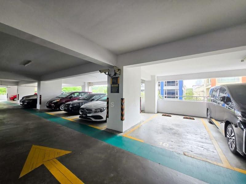 Service Residence for Sale at Saville @ Melawati - Zul Syafiq - Car Park - PropertyGuru.com.my