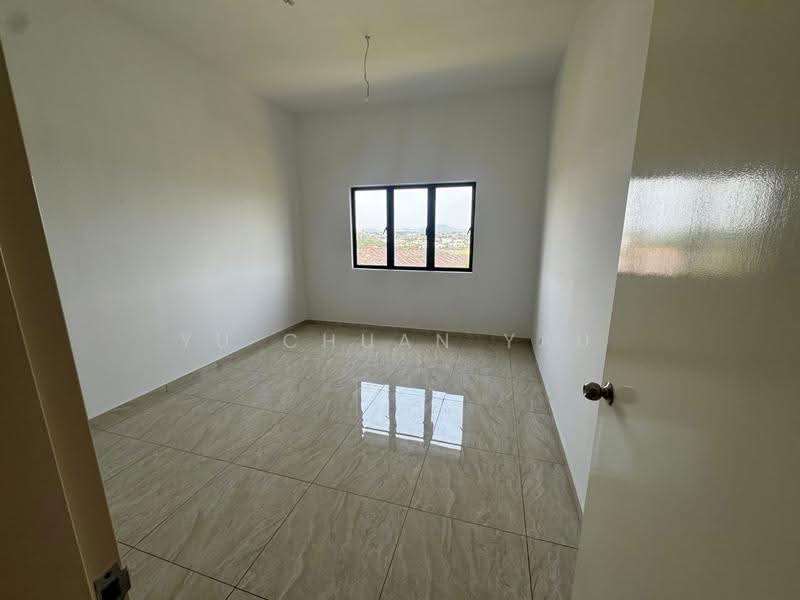 Kediaman Servis untuk Dijual di PANGSAPURI GADONG HARMONI @ AMBIENCE RESIDENCE - Yu Chuan Yau - PropertyGuru.com.my