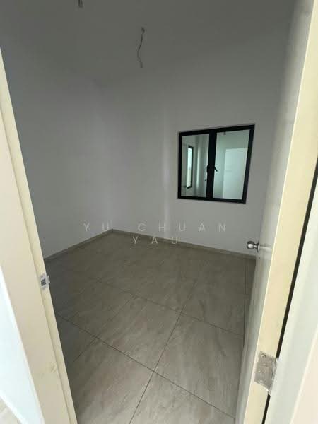 Kediaman Servis untuk Dijual di PANGSAPURI GADONG HARMONI @ AMBIENCE RESIDENCE - Yu Chuan Yau - PropertyGuru.com.my